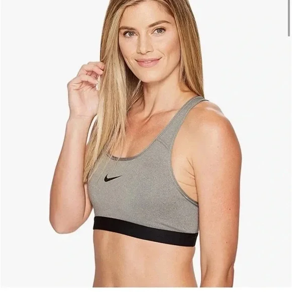 Nike Pro Classic‎ Padded Dri-Fit Bra XS EUC - Picture 2 of 6